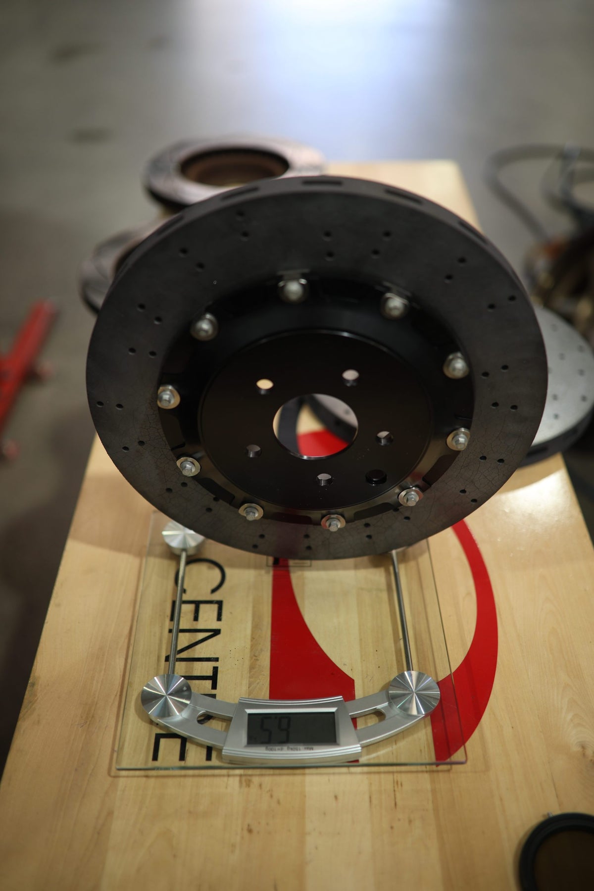 R35 GTR Carbon Ceramic Brake Conversion Kit – Nissan Skyline R32-R34 – Black Calipers with Black Hat