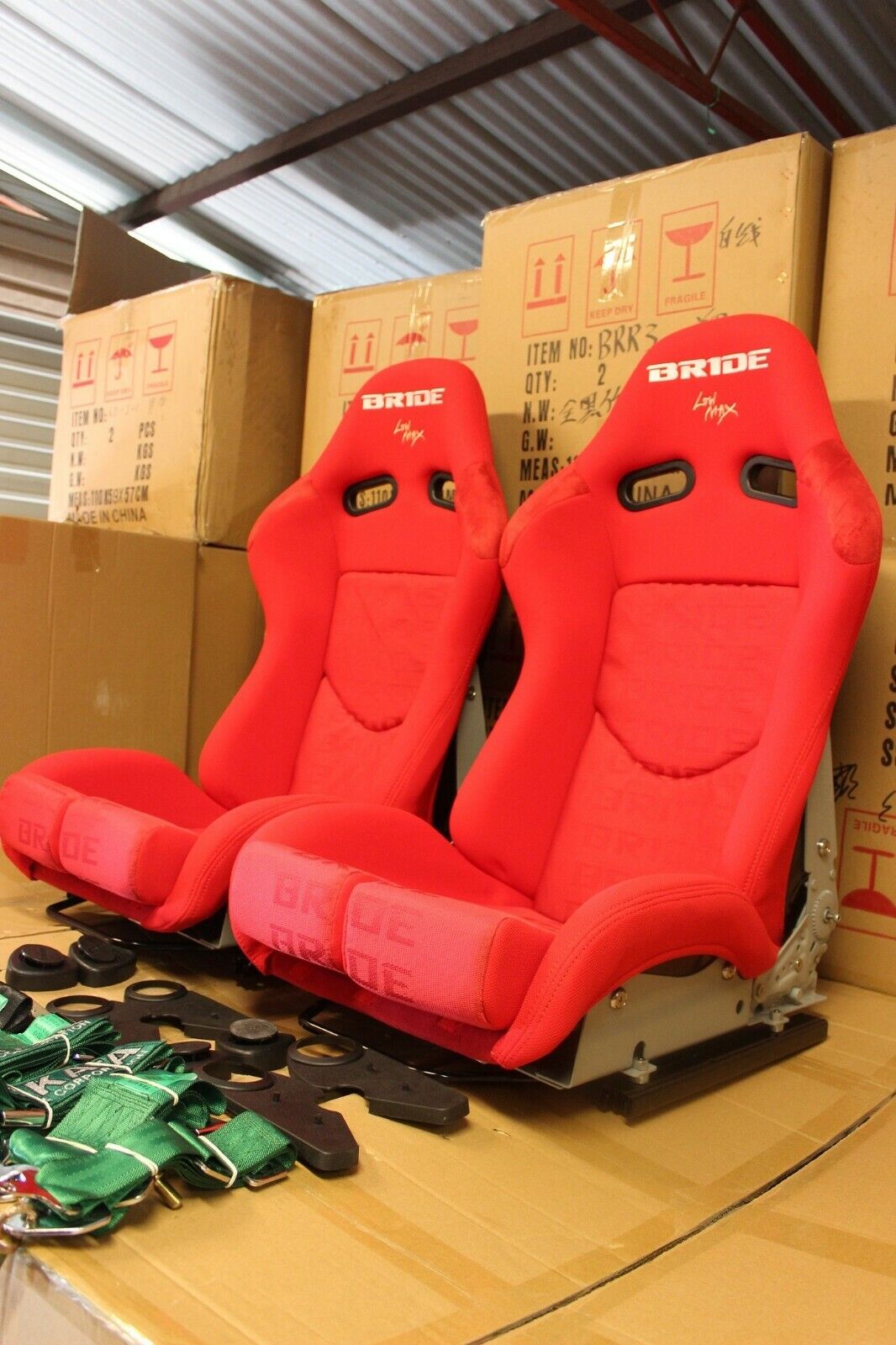 2x Bride Stradia Red Fiberglass Racing Seats – ADR Approved