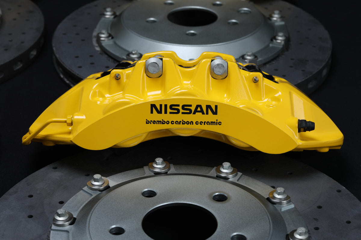 Crank Motorsport R35 GTR Carbon Ceramic Brake Conversion Kit – Nissan Skyline R32-R34 – Yellow Calipers with Black Hat